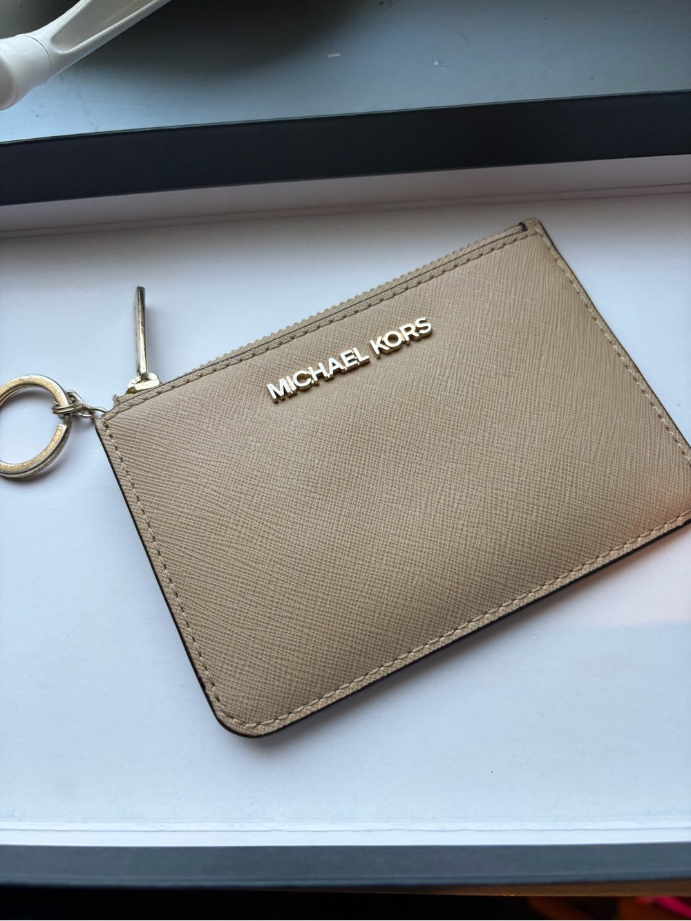 Michael Kors Gold-Tone Logo Beige Zip Card Holder with Keyring